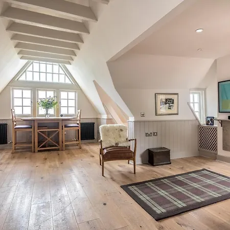 Ferienwohnung Stunning Ramsay Gardens Edinburgh Exterior foto