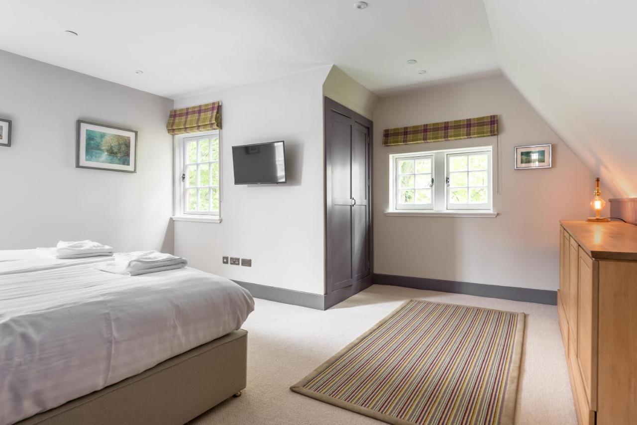 Stunning Ramsay Gardens Apartment *