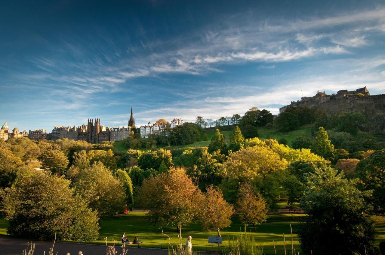 Stunning Ramsay Gardens *